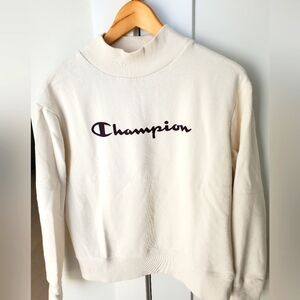 Champion Off-White/Plum Logo Crewneck Ladies Sz.Small- New